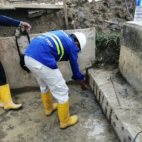 layanan jasa aplikator waterproofing per meter di Ngasem
